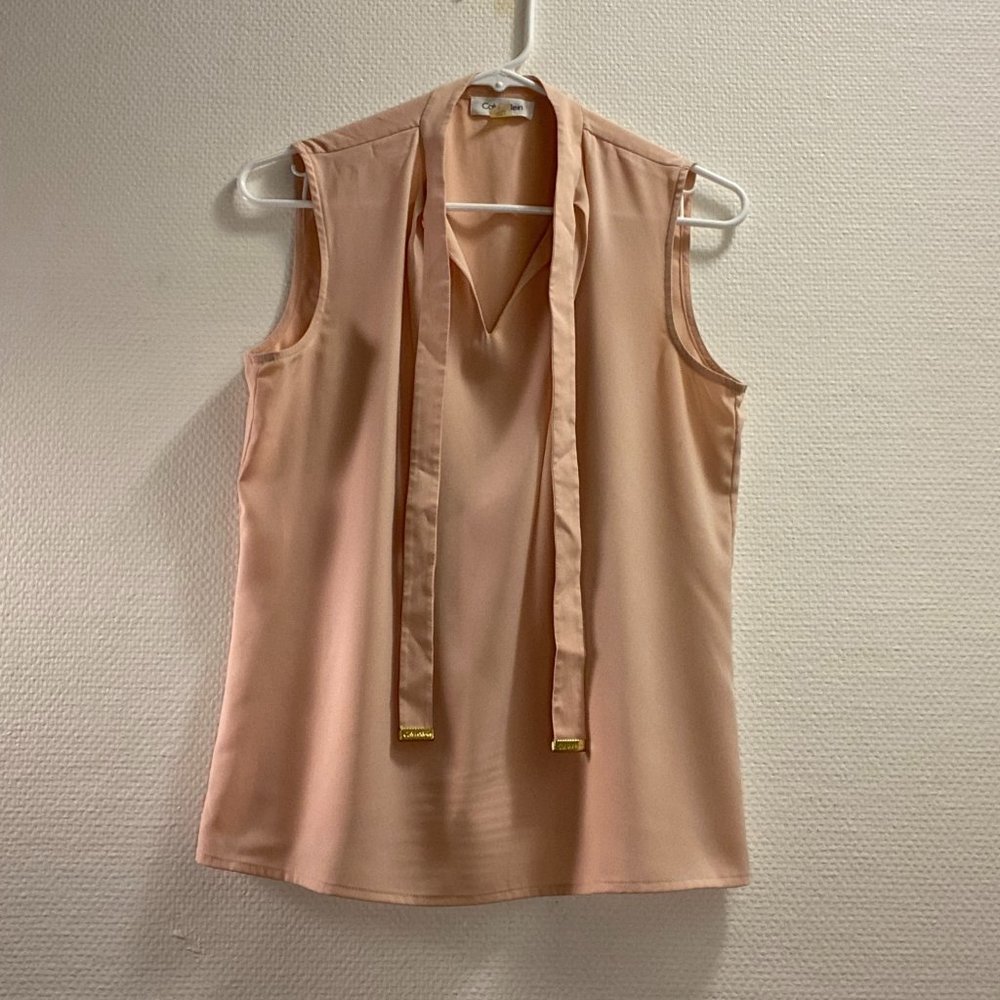 Calvin Klein Sleeveless tie-front blouse